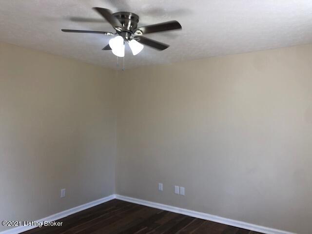 6815 Aron Road Louisville, KY 40258 - Photo 22 of 42 IMG_9373