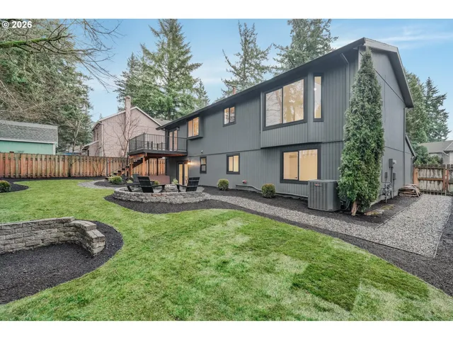 $600,000 | 1711 Northwest 19th Street, Gresham, OR 97030