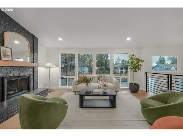 $600,000 | 1711 Northwest 19th Street, Gresham, OR 97030