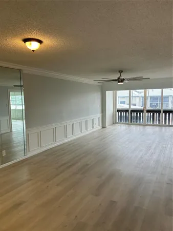 $299,500 | 175 Southeast St Lucie Boulevard, Unit E134, Stuart, FL 34996