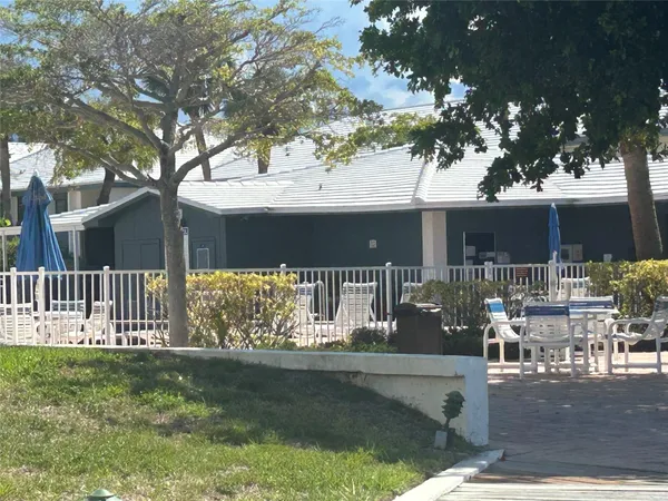 $299,500 | 175 Southeast St Lucie Boulevard, Unit E134, Stuart, FL 34996