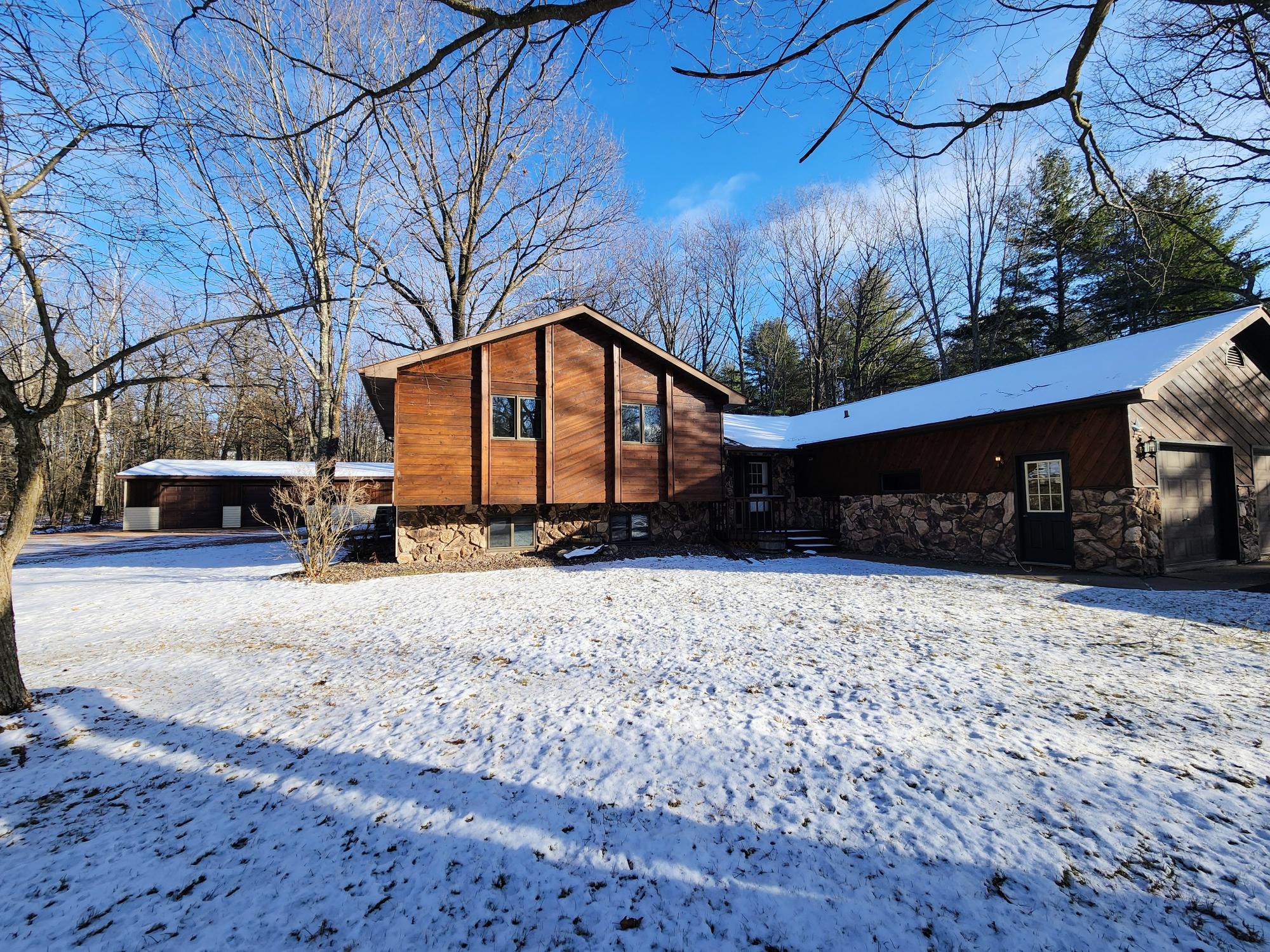 N9538 Westview Road Phillips, WI 54555 - Photo 3 of 63 Gallery Image 3