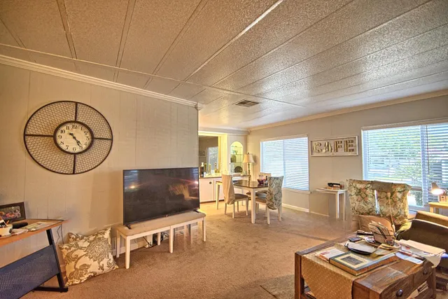 $124,999 | 2706 West Ashlan Avenue, Unit 48, Fresno, CA 93705