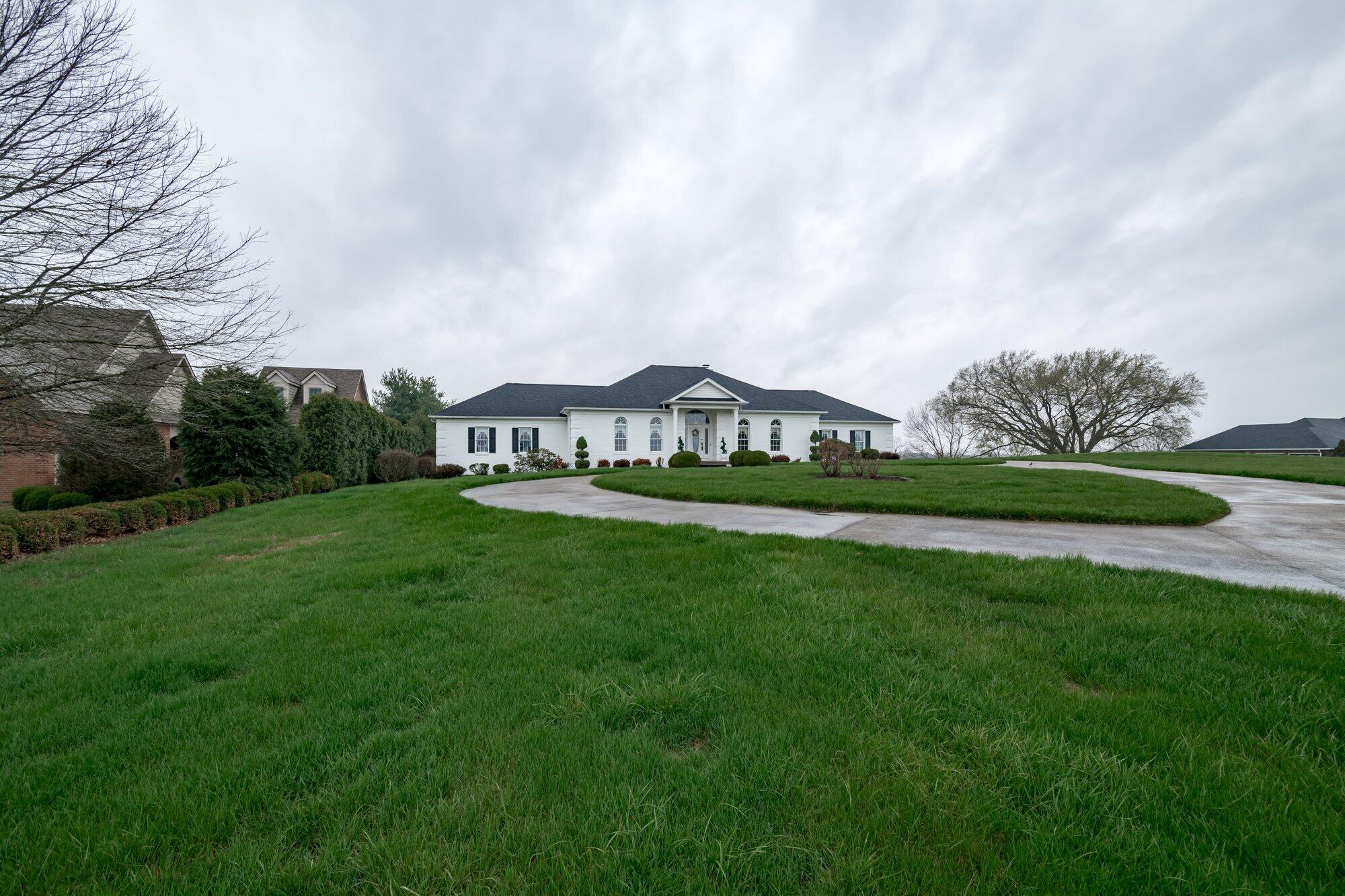 680 Kings Ridge Road Danville, KY 40422 - Photo 2 of 43 001-680_kings_ridge_rd_3_17_23-highrez.j