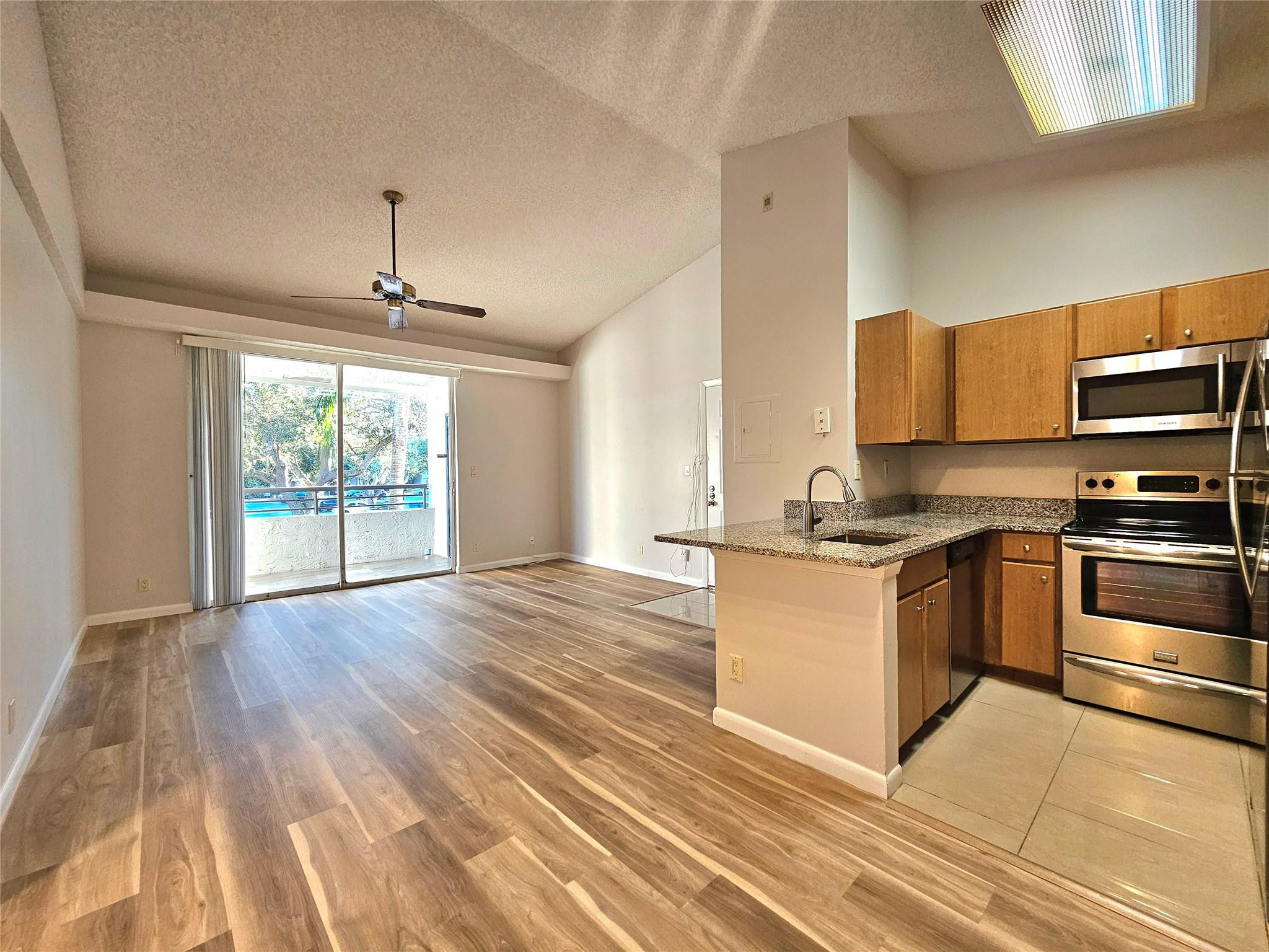 631 Lyons Road, Unit 12207 Pompano Beach, FL 33063 - Photo 1 of 30 WELCOME HOME