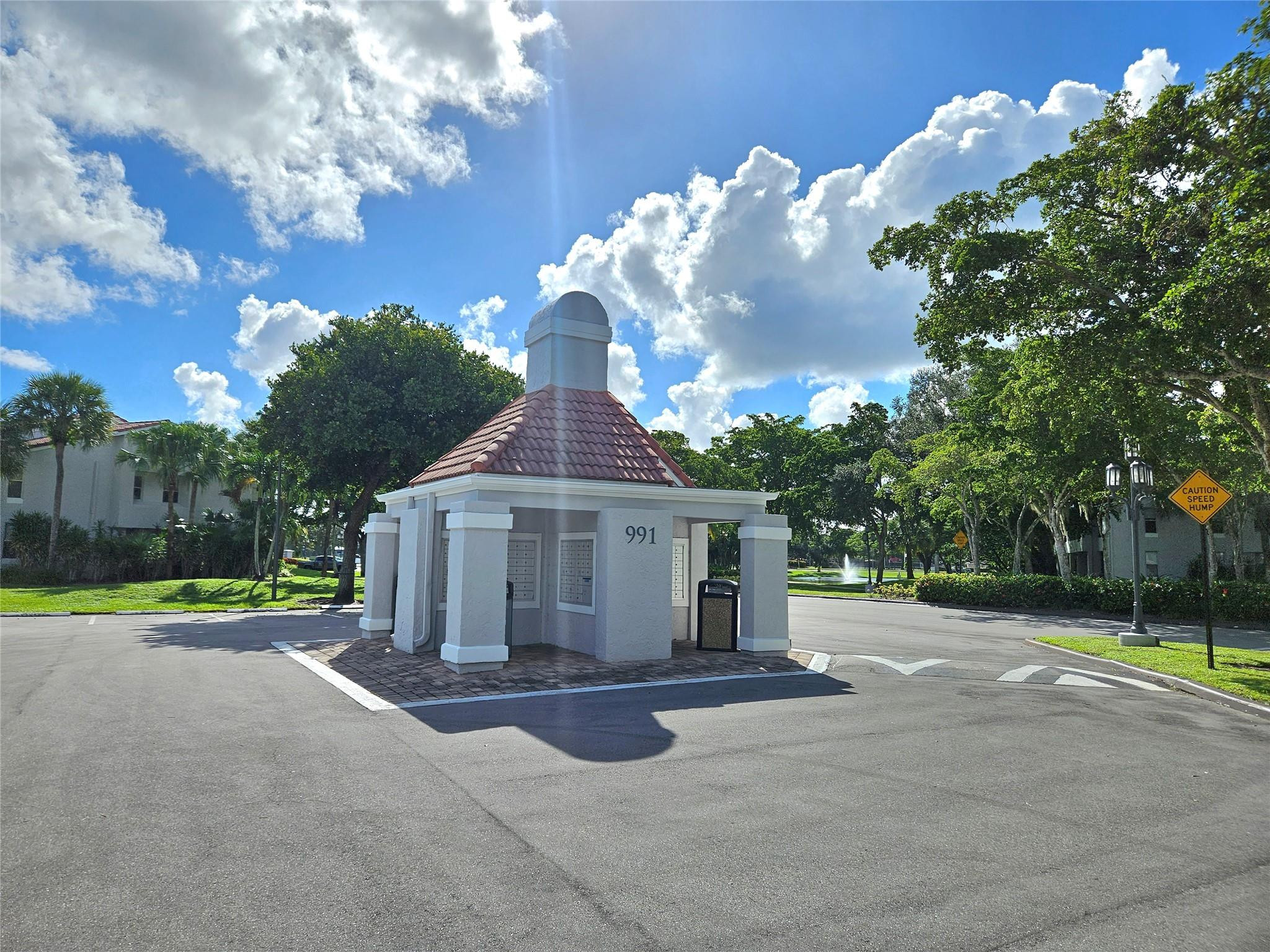 631 Lyons Road, Unit 12207 Pompano Beach, FL 33063 - Photo 28 of 30 MAIL KOISK