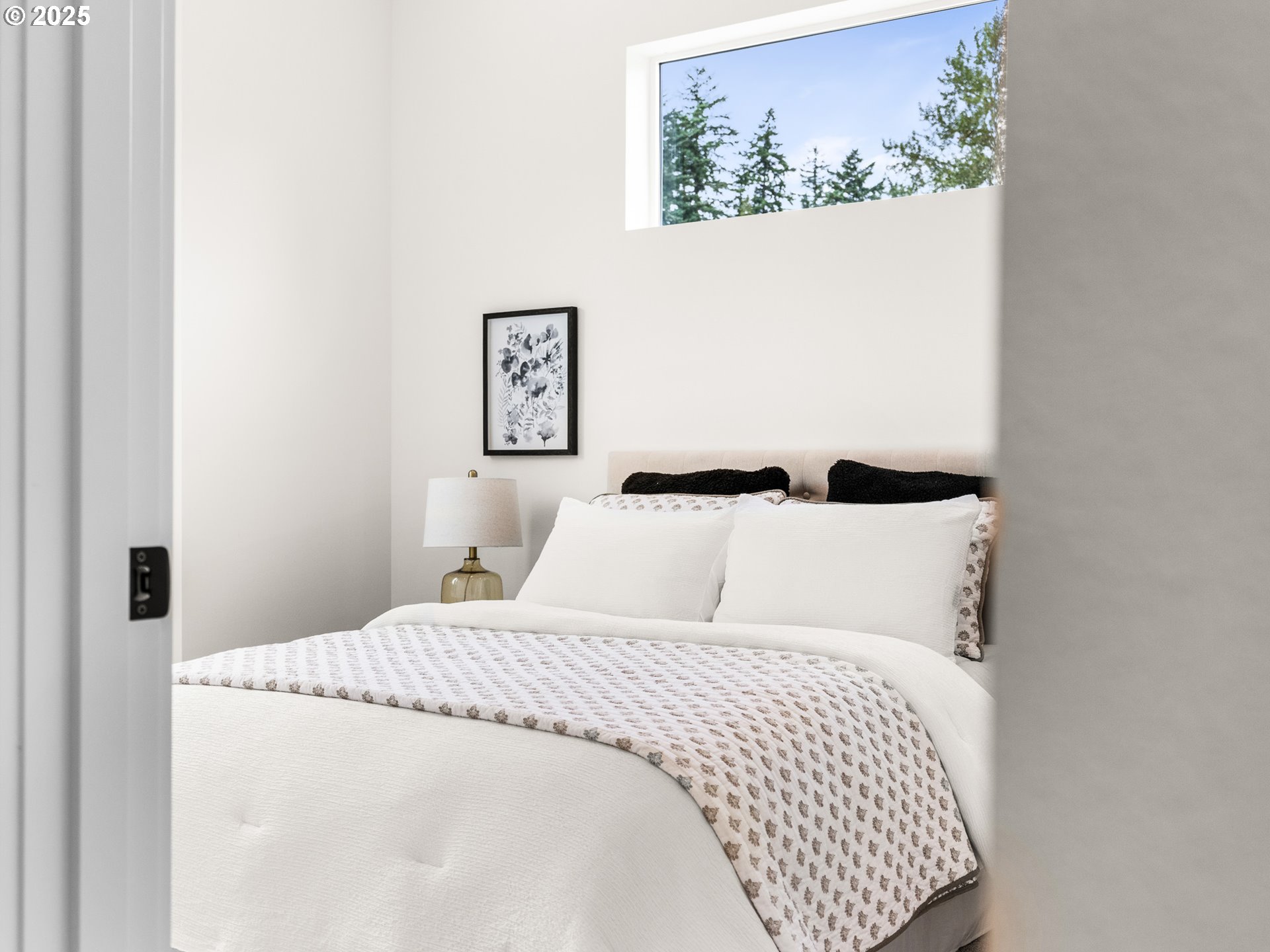 3607 Southwest Logan Street Portland, OR 97219 - Photo 27 of 30 Gallery Image 27