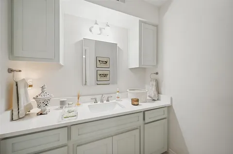 $1,198,000 | 3767 Jubilee Trail, Dallas, TX 75229