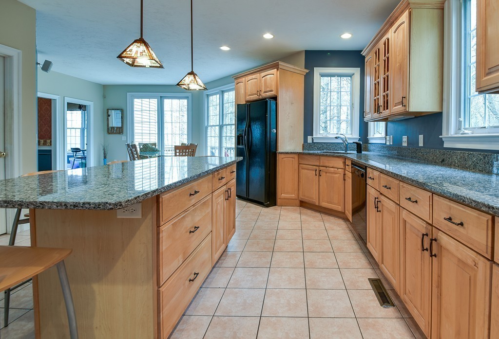 10 Falcon Ridge Drive Hopkinton, MA 01748 - Photo 15 of 30