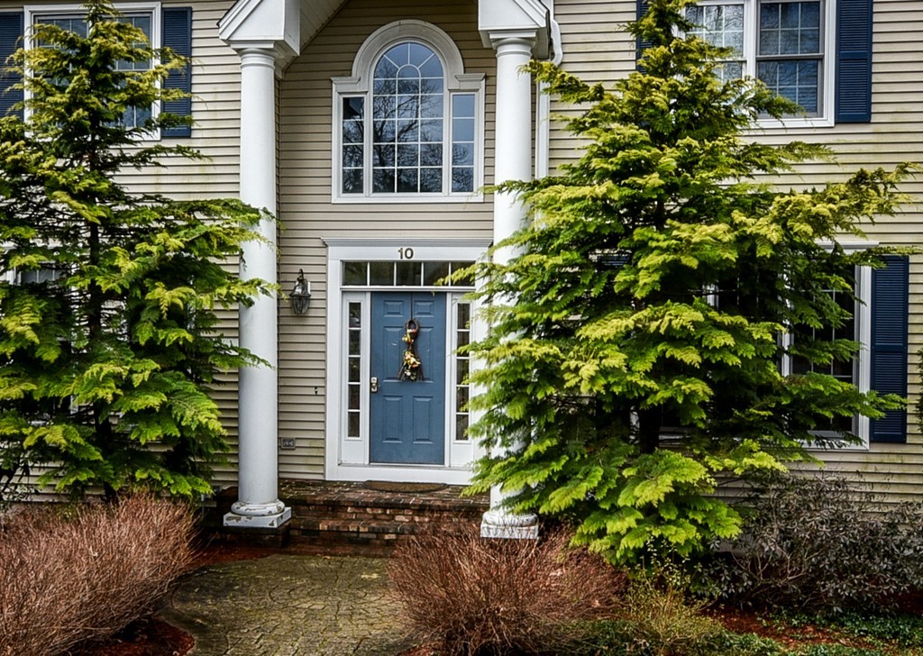 10 Falcon Ridge Drive Hopkinton, MA 01748 - Photo 2 of 30