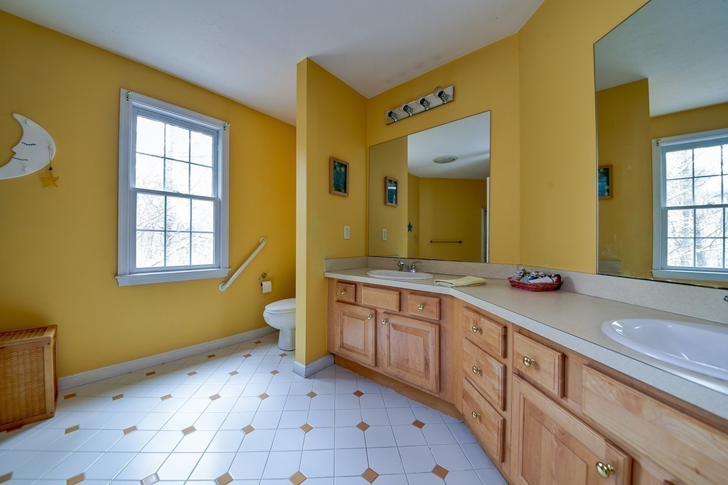 10 Falcon Ridge Drive Hopkinton, MA 01748 - Photo 25 of 30