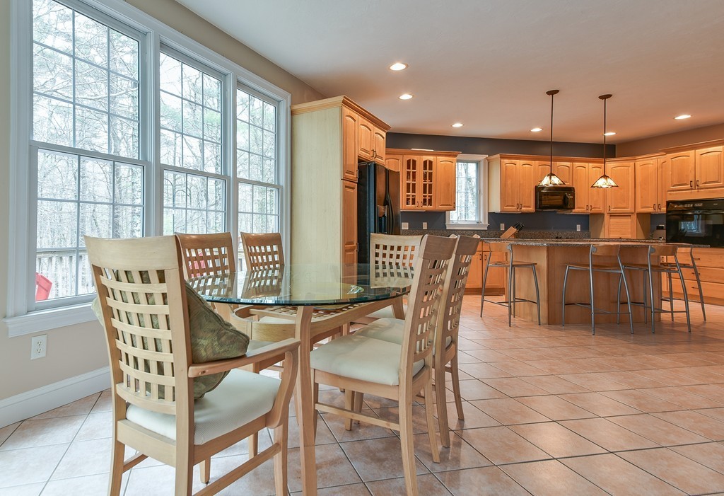 10 Falcon Ridge Drive Hopkinton, MA 01748 - Photo 9 of 30