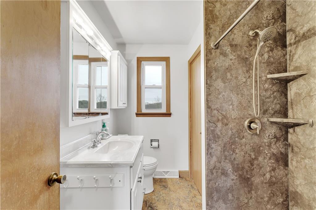 350 Ridge Road New Brighton, PA 15066 - Photo 12 of 25 Gallery Image 12