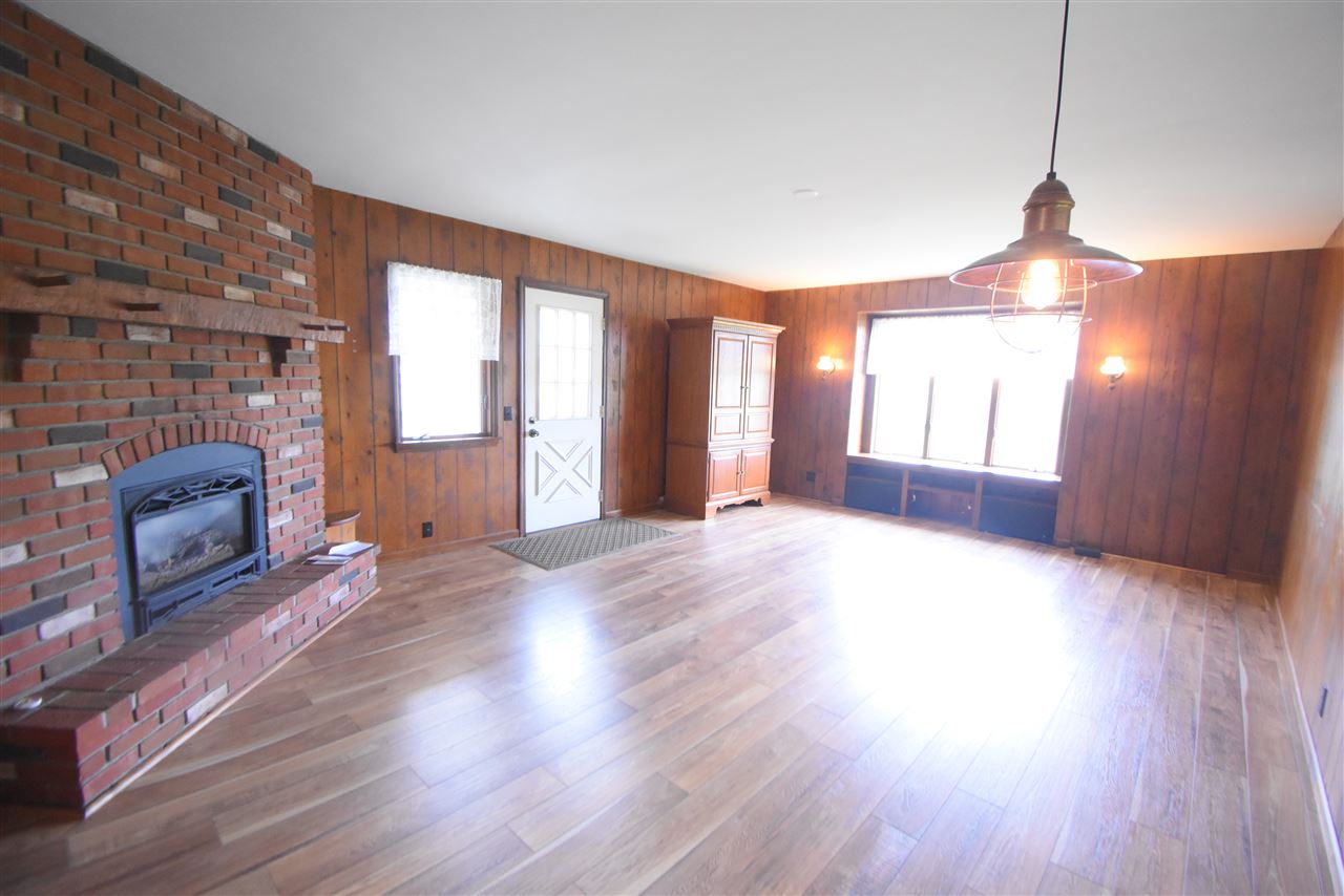 6675 Goodall Road Corunna, MI 48817 - Photo 17 of 56 50024569-16.JPG