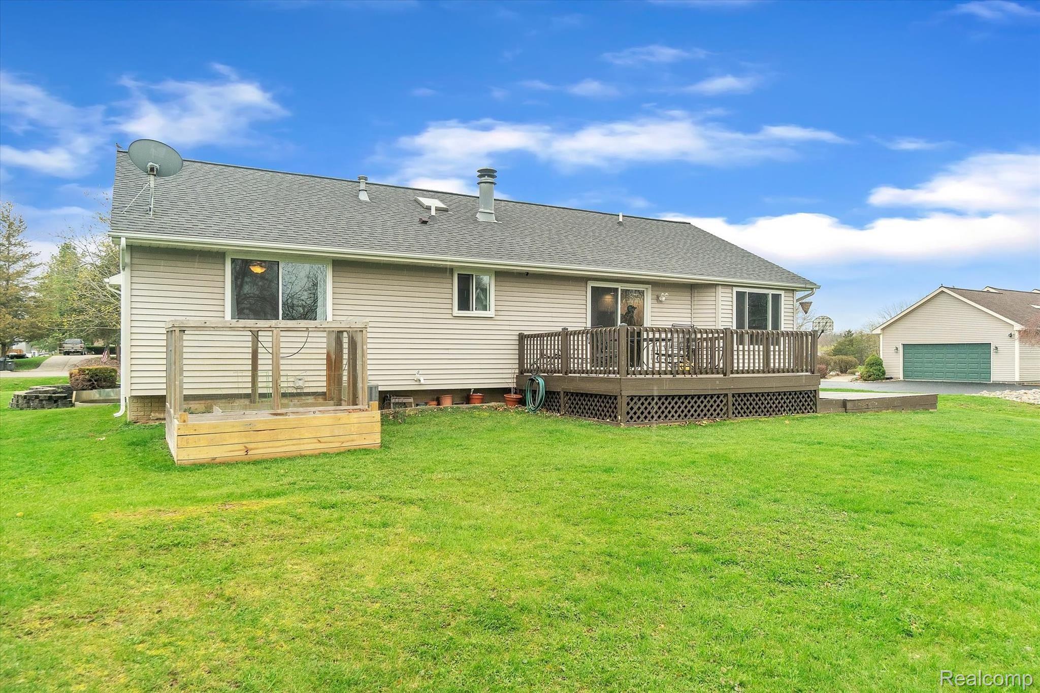 7264 Lobdell Road Linden, MI 48451 - Photo 7 of 41 09-7264-Lobdell-Rd-WindowStill-Real-Estate-Photography-9.jpg