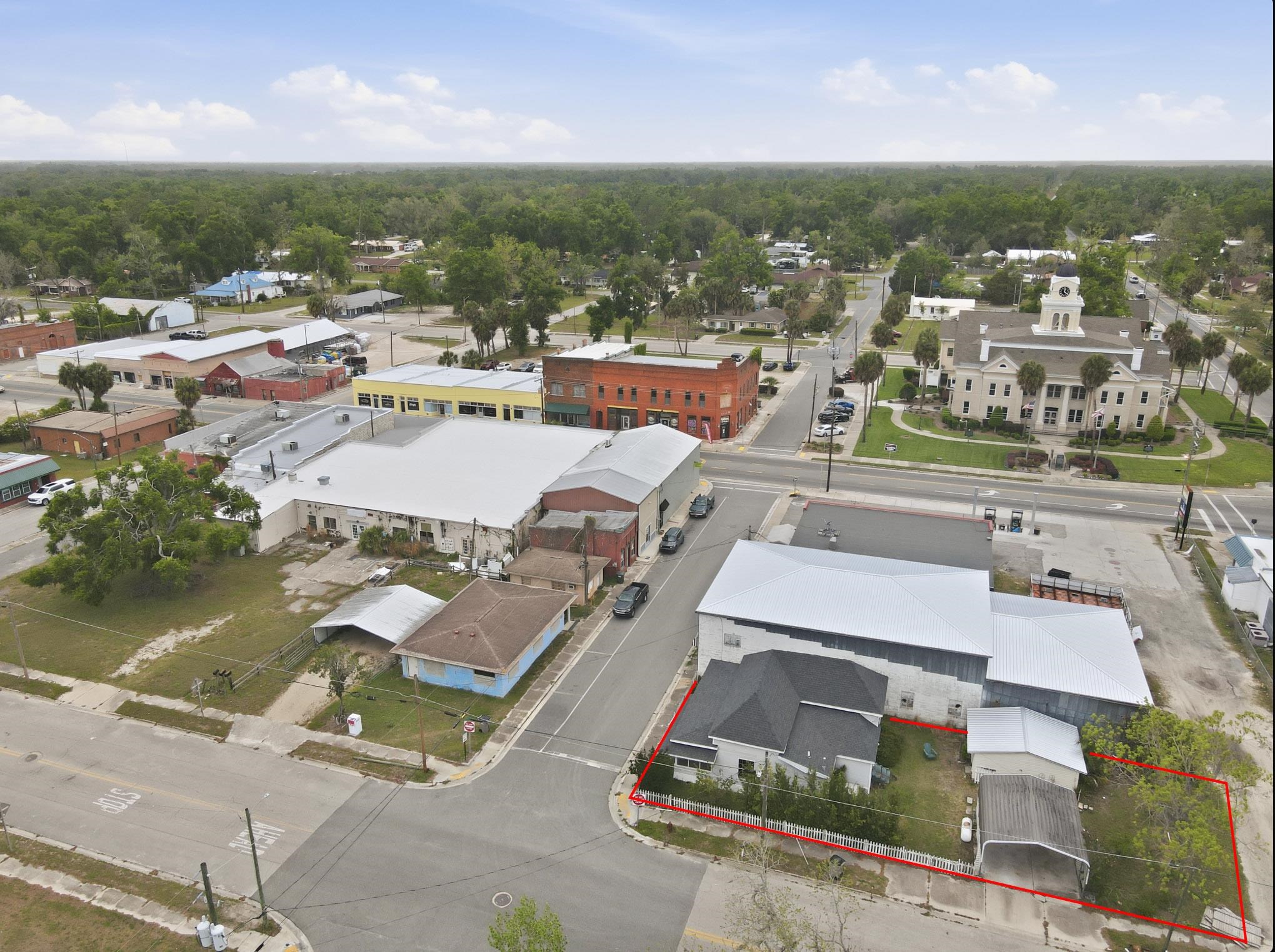 133 Southwest Monroe Avenue Mayo, FL 32066 - Photo 35 of 37