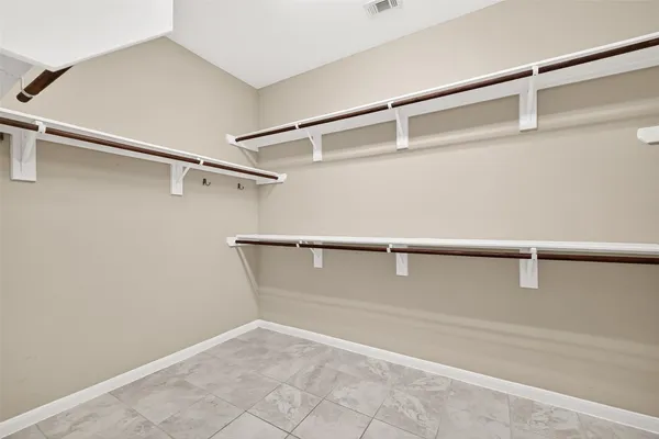 $2,875 | 3854 Fleetwood Falls Lane, Spring, TX 77386