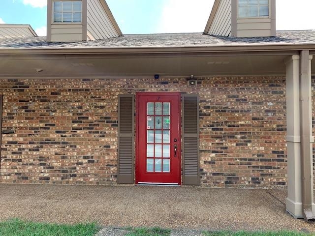 5507 Winchester Road, Unit 4 Memphis, TN 38115 - Photo 3 of 11 a view of outdoor space