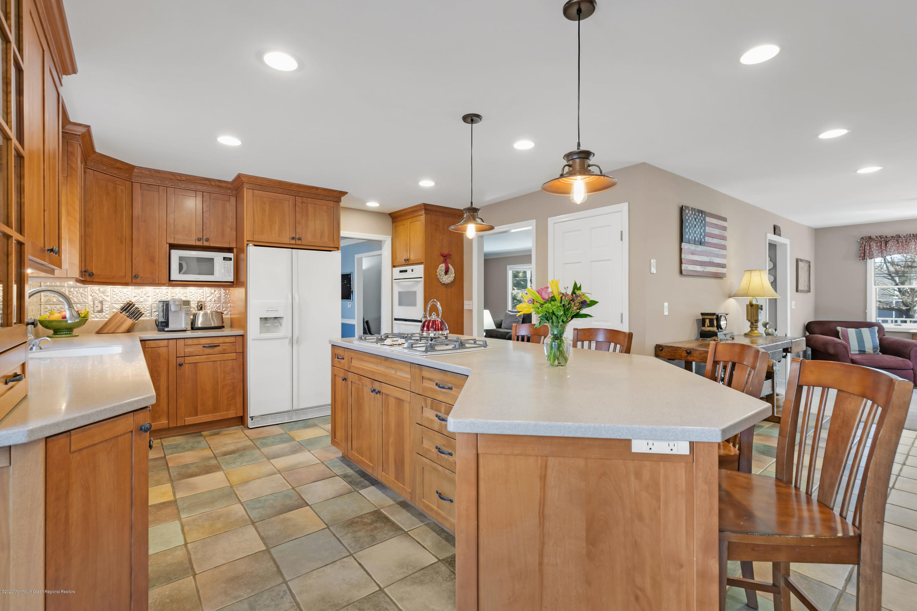 37 Bucks Mill Road Colts Neck, NJ 07722 - Photo 17 of 44 37 Bucks Mill Rd Colts Neck NJ-print-020