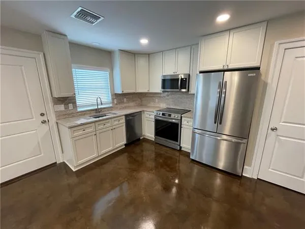 $2,200 | 3429 Bryson Street, New Orleans, LA 70131