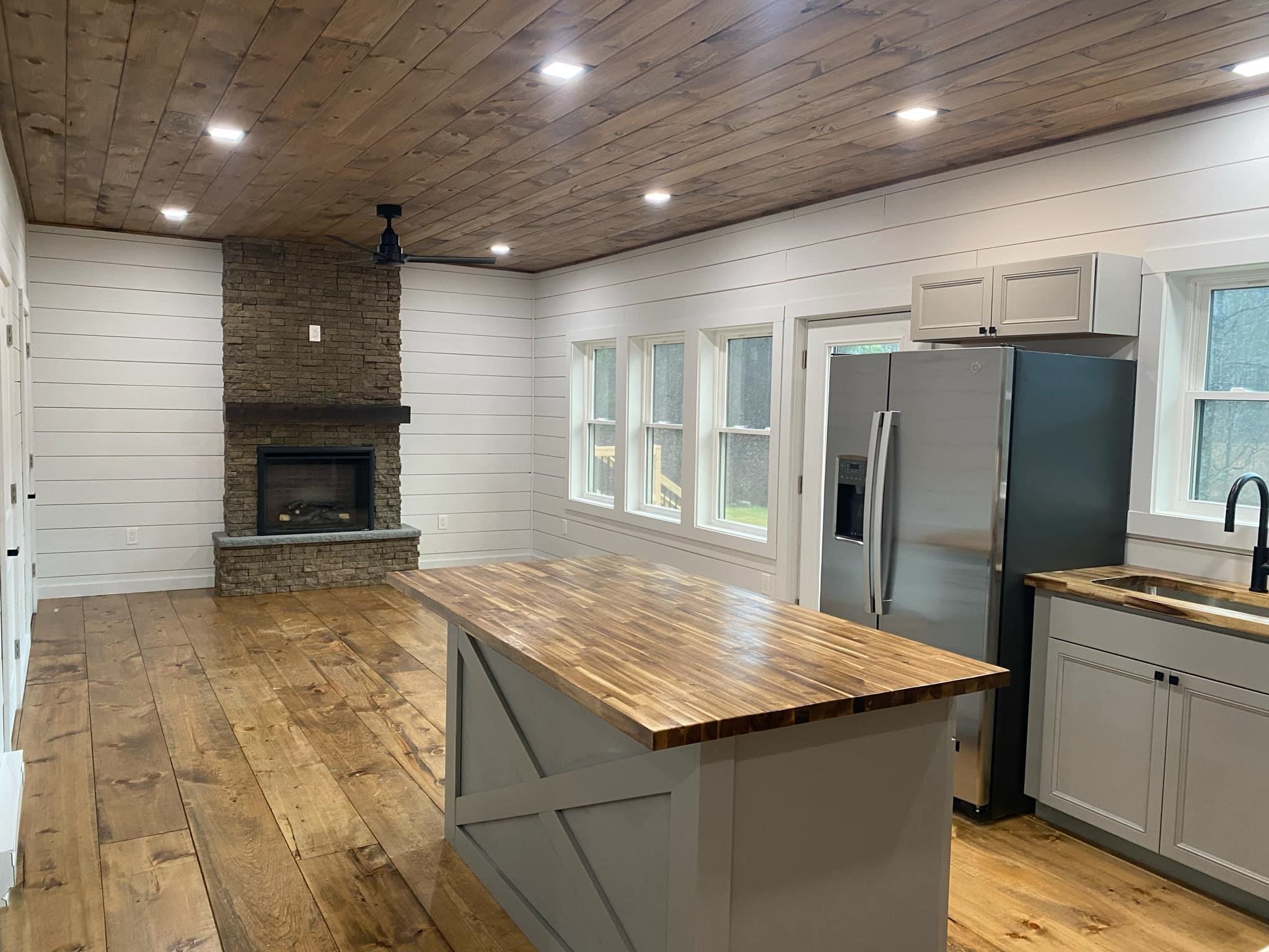 31 Owen Drive, Unit 2 Littleton, NH 03561 - Photo 1 of 60