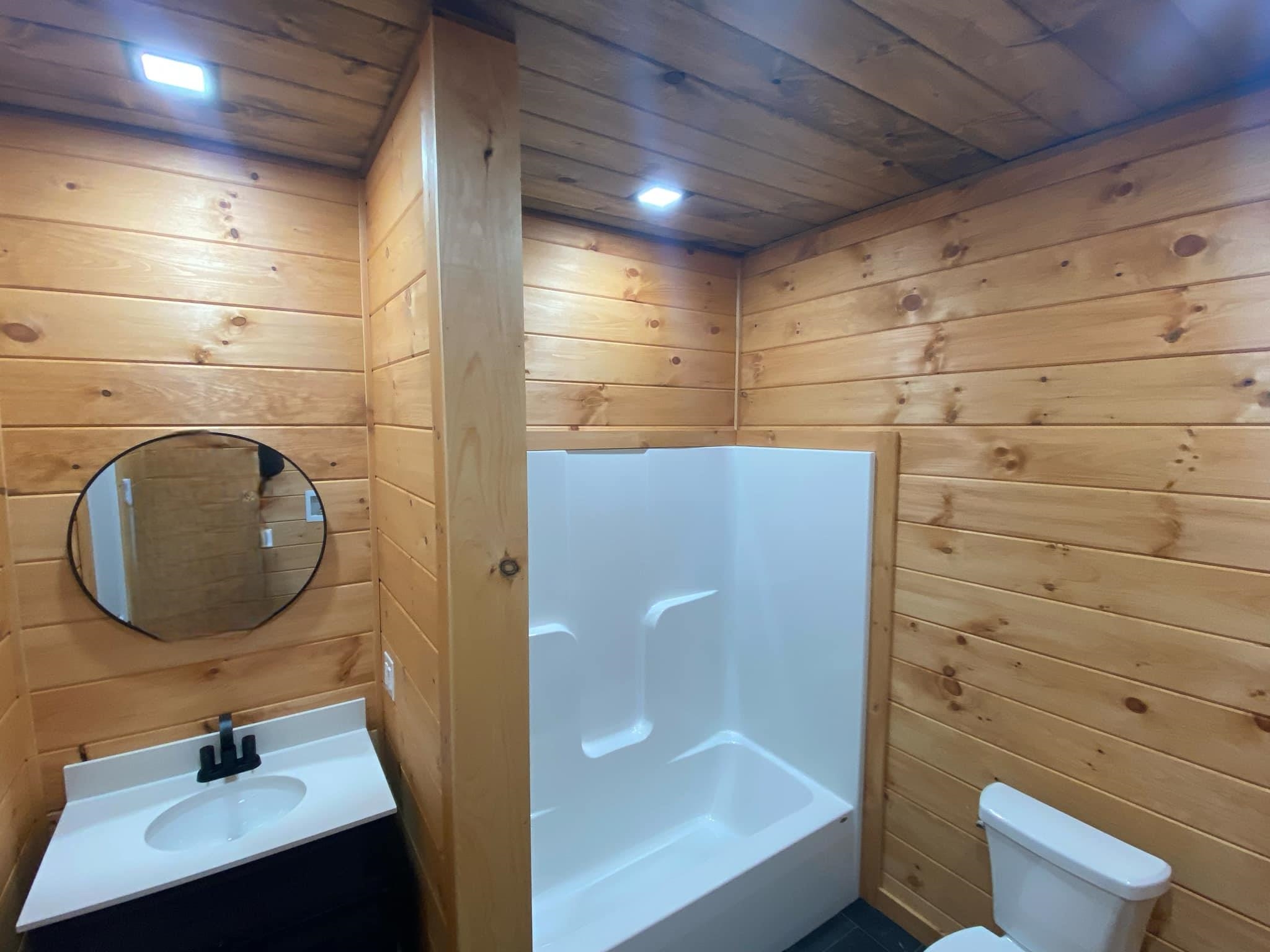 31 Owen Drive, Unit 2 Littleton, NH 03561 - Photo 14 of 60