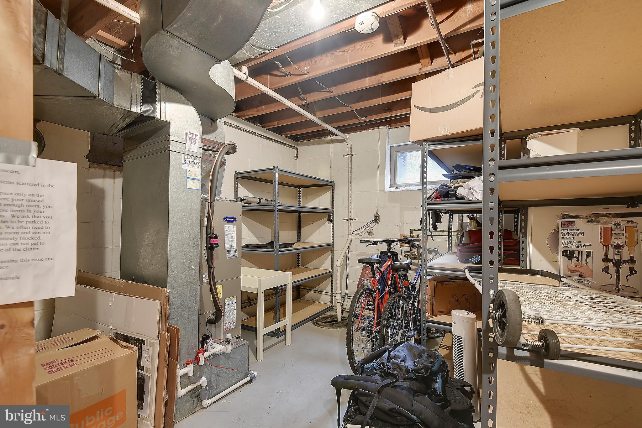 4023 18th Road North, Unit 1 Arlington, VA 22207 - Photo 18 of 30 a view of a room with gym equipment