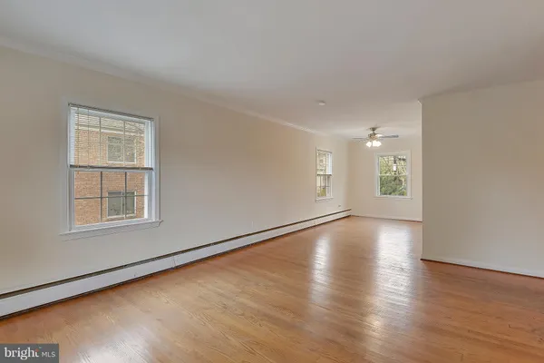 $2,500 | 4023 18th Road North, Unit 1, Arlington, VA 22207