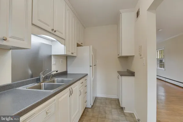 $2,500 | 4023 18th Road North, Unit 1, Arlington, VA 22207