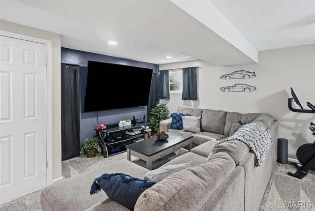 $224,000 | 4317 Briarcliff Drive, Alton, IL 62002