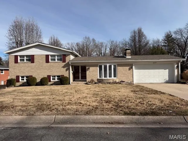 $224,000 | 4317 Briarcliff Drive, Alton, IL 62002