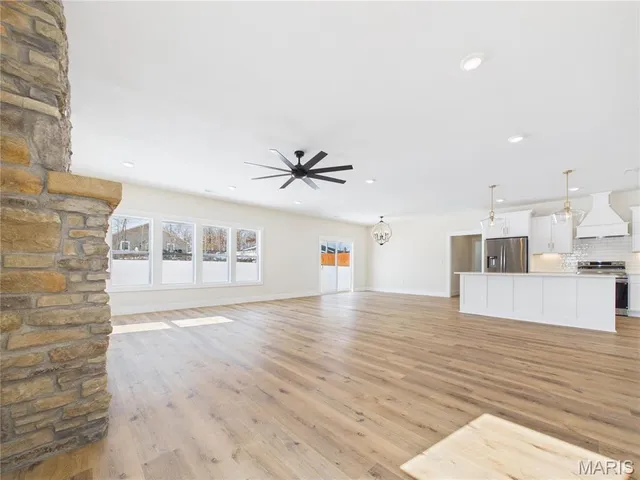 $329,000 | 269 Century Avenue, Poplar Bluff, MO 63901