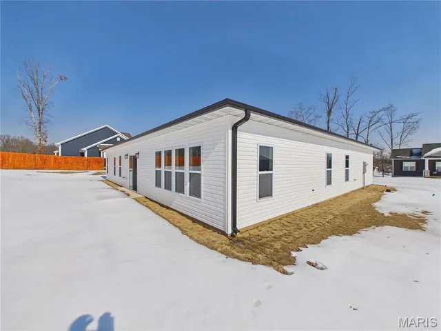 $329,000 | 269 Century Avenue, Poplar Bluff, MO 63901