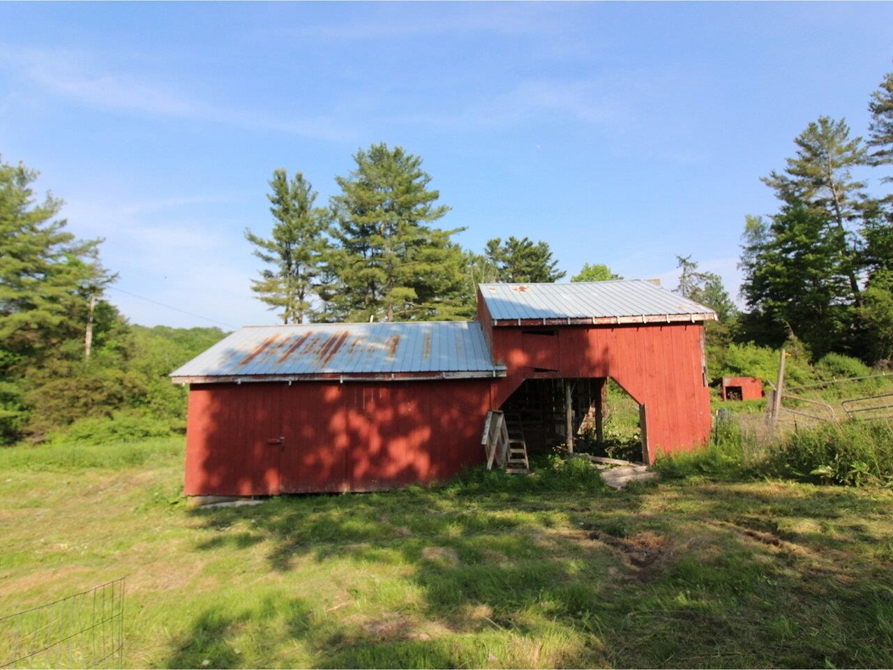 152 Butternut Road Williston, VT 05495 - Photo 2 of 35