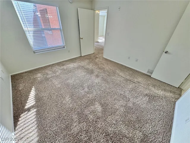 $1,425 | 555 East Silverado Ranch Boulevard, Unit 2010, Las Vegas, NV 89183
