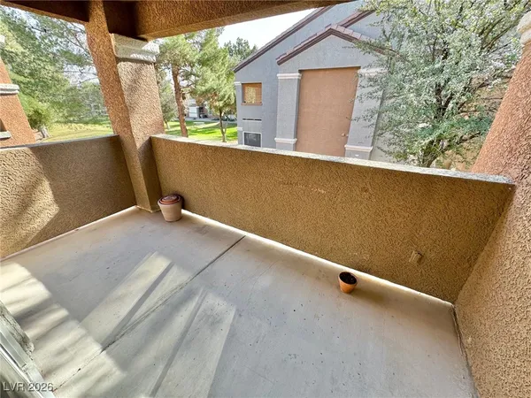 $1,350 | 555 East Silverado Ranch Boulevard, Unit 2010, Las Vegas, NV 89183