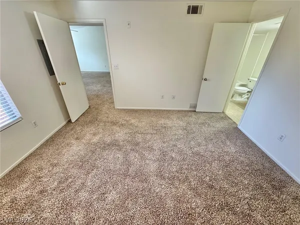 $1,350 | 555 East Silverado Ranch Boulevard, Unit 2010, Las Vegas, NV 89183