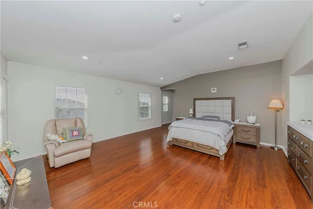 $828,800 | 15841 Snowy Peak Lane, Fontana, CA 92336