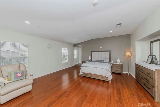 $828,800 | 15841 Snowy Peak Lane, Fontana, CA 92336