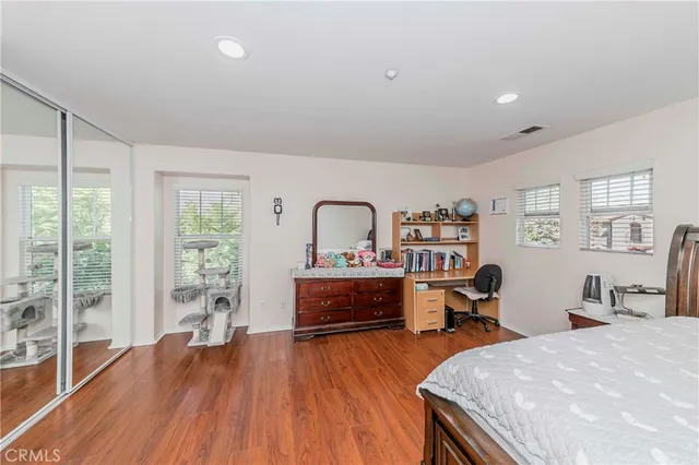 $828,800 | 15841 Snowy Peak Lane, Fontana, CA 92336