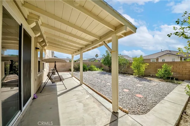 $828,800 | 15841 Snowy Peak Lane, Fontana, CA 92336