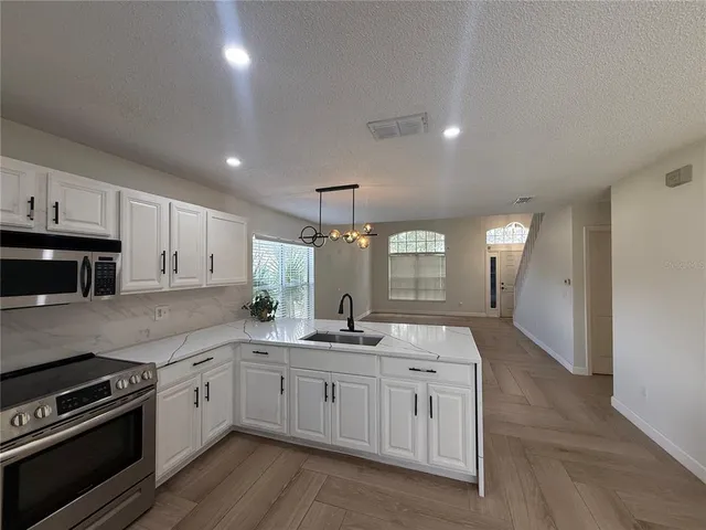 $2,600 | 10497 Sun Villa Boulevard, Orlando, FL 32817