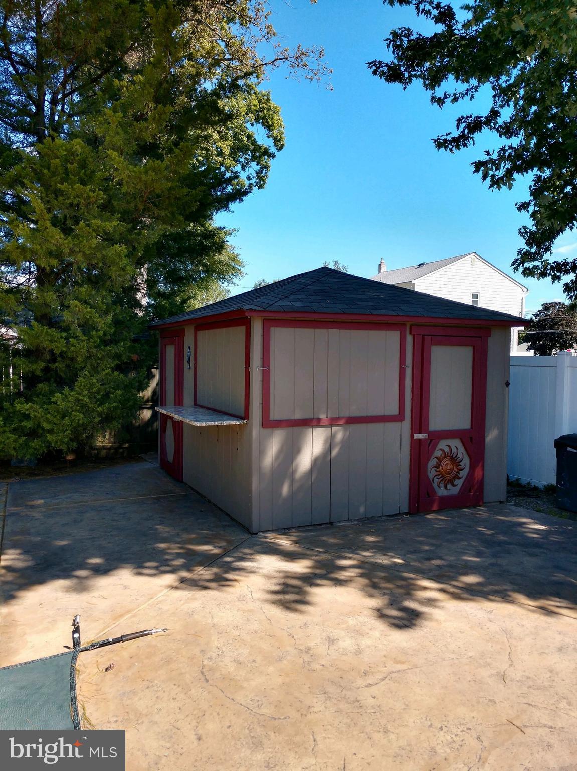 2014 Klockner Road Hamilton, NJ 08619 - Photo 35 of 36 Cabana closed up