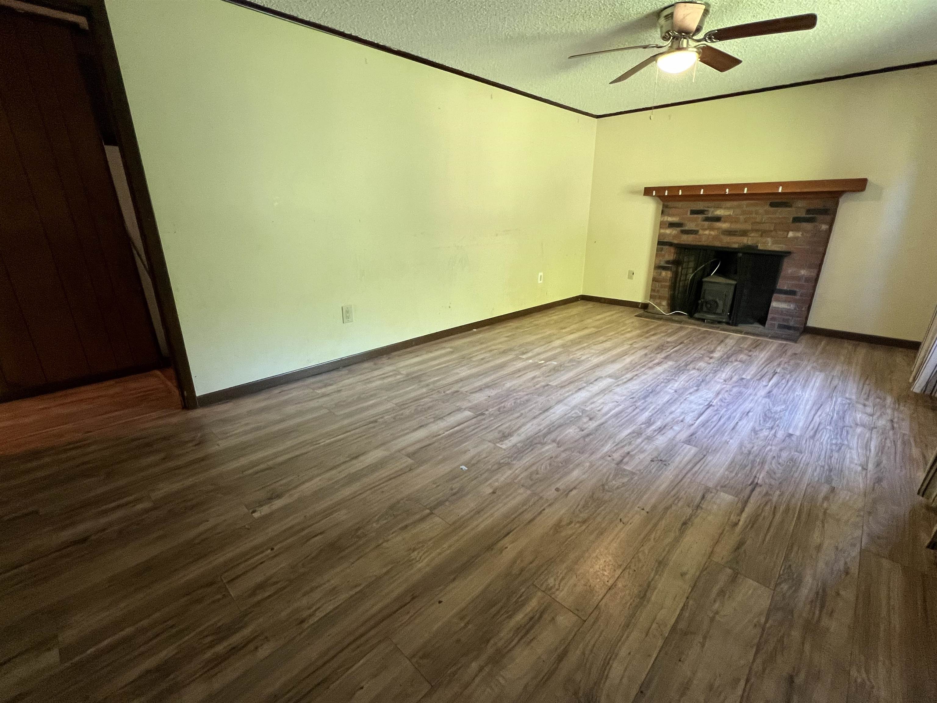 48 Hickory Hollow Road Vernon, VT 05354 - Photo 5 of 28 Gallery Image 5