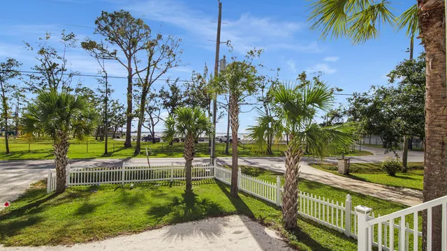 a view of a basketball court