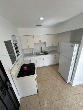 $3,500 | 3501 Northwest 171 Terrace, Miami Gardens, FL 33056