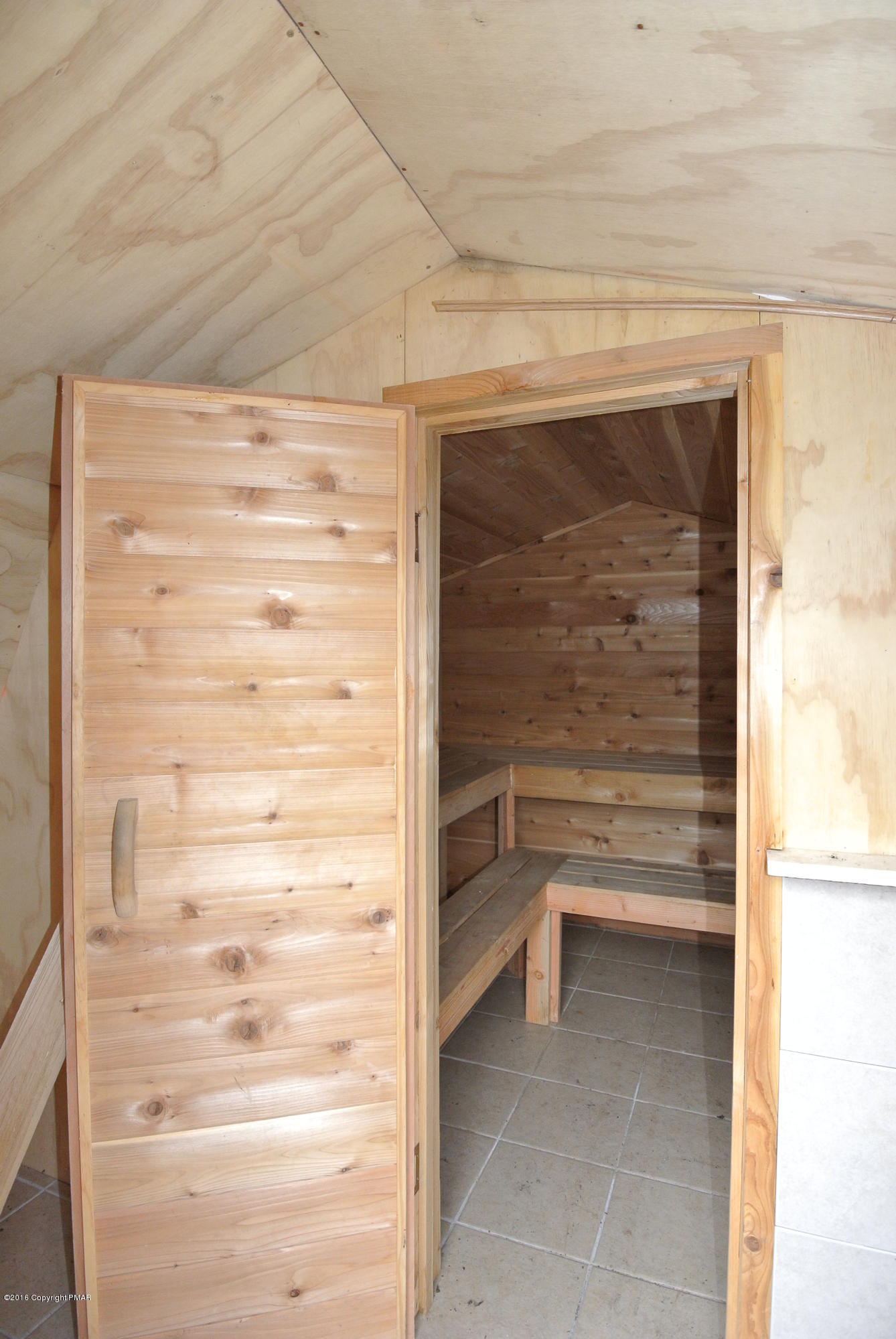 116 Upper Notch Road Albrightsville, PA 18210 - Photo 13 of 13 Sauna