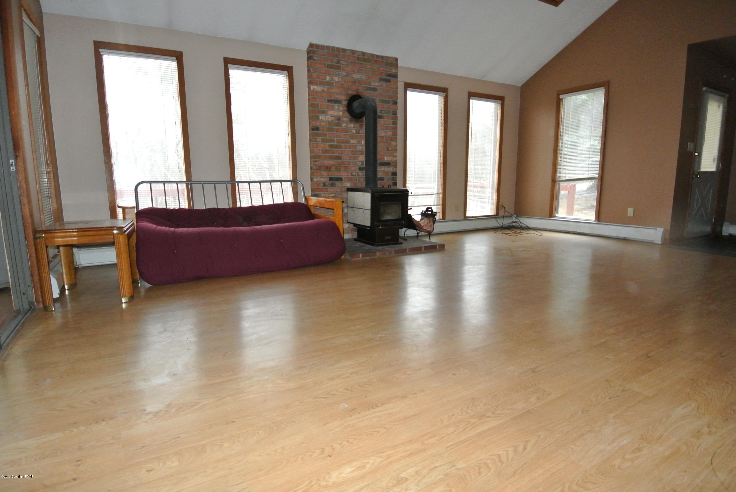 116 Upper Notch Road Albrightsville, PA 18210 - Photo 3 of 13 Living Room