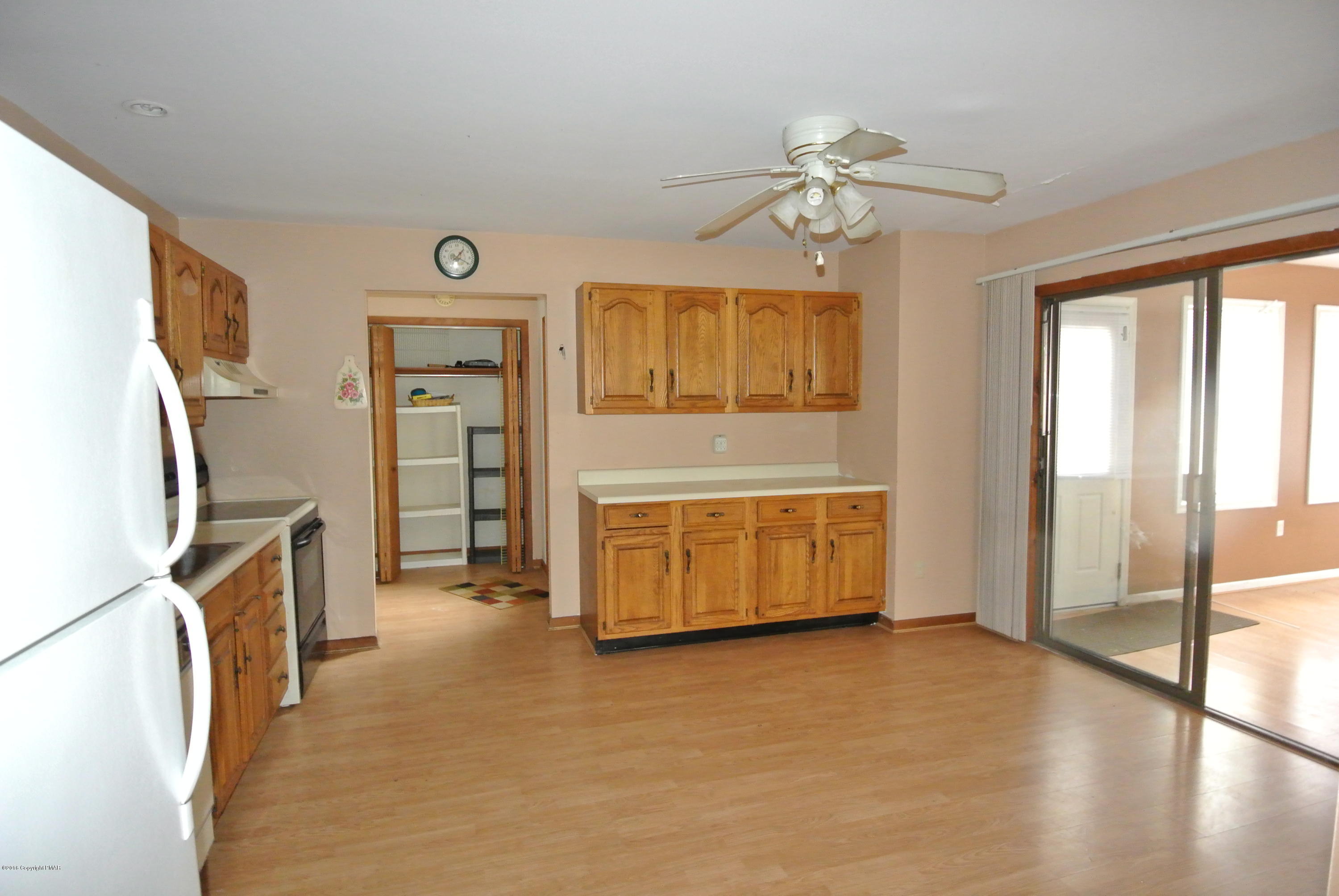 116 Upper Notch Road Albrightsville, PA 18210 - Photo 5 of 13 Kitchen