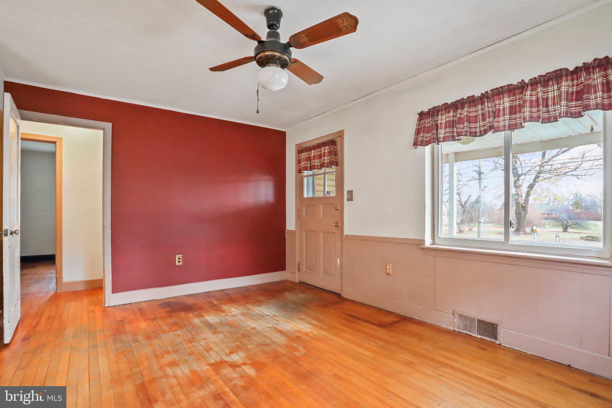 1199 Warm Spring Road Chambersburg, PA 17202 - Photo 3 of 38 Gallery Image 3